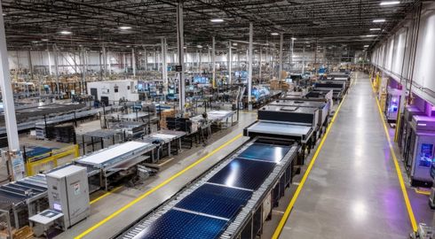 Producción eficiente sin inversión: ejemplo real de cómo mejorar la productividad en la industria.